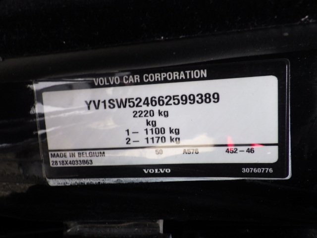 VOLVO V70 2006 Image 37