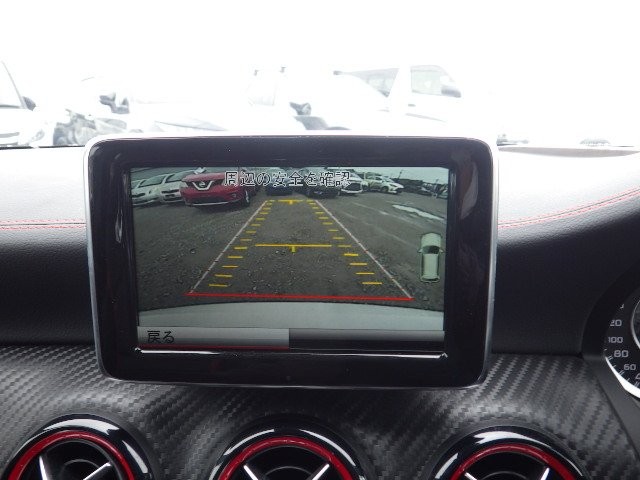 MERCEDES BENZ A CLASS 2014 Image 22