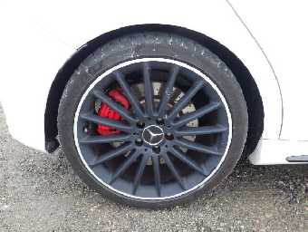 MERCEDES BENZ A CLASS 2014 Image 22