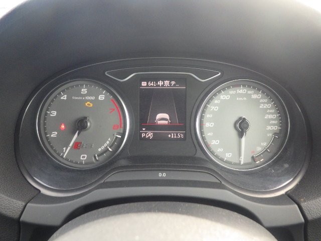 AUDI S3 SEDAN 2014 Image 22