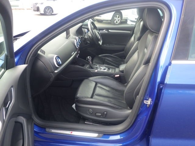 AUDI S3 SEDAN 2014 Image 24