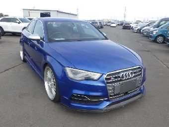 AUDI S3 SEDAN 2014 Image 2