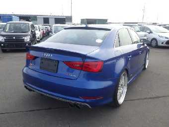 AUDI S3 SEDAN 2014 Image 3