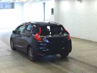 HONDA FIT HYBRID 2018 Image 2