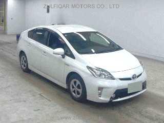 TOYOTA PRIUS 2014 Image 4