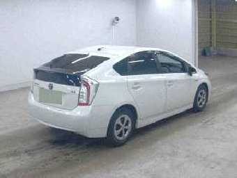 TOYOTA PRIUS 2014 Image 5