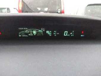 TOYOTA PRIUS 2014 Image 6