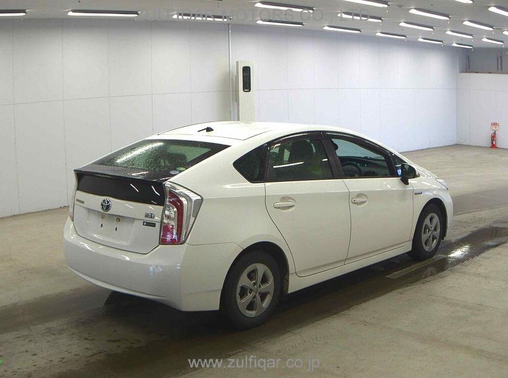 TOYOTA PRIUS 2014 Image 4