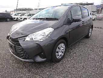 TOYOTA VITZ 2017 Image 1