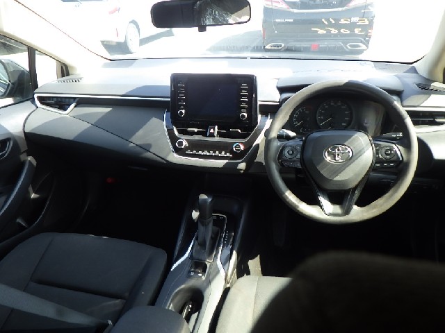 TOYOTA COROLLA TOURING 2020 Image 22
