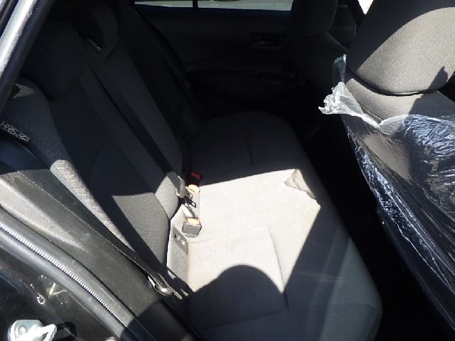 TOYOTA COROLLA TOURING 2020 Image 24