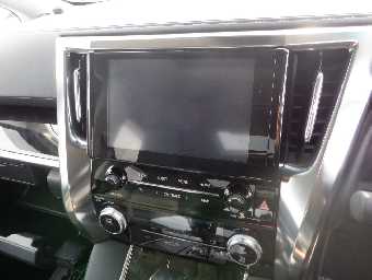 TOYOTA VELLFIRE 2020 Image 6