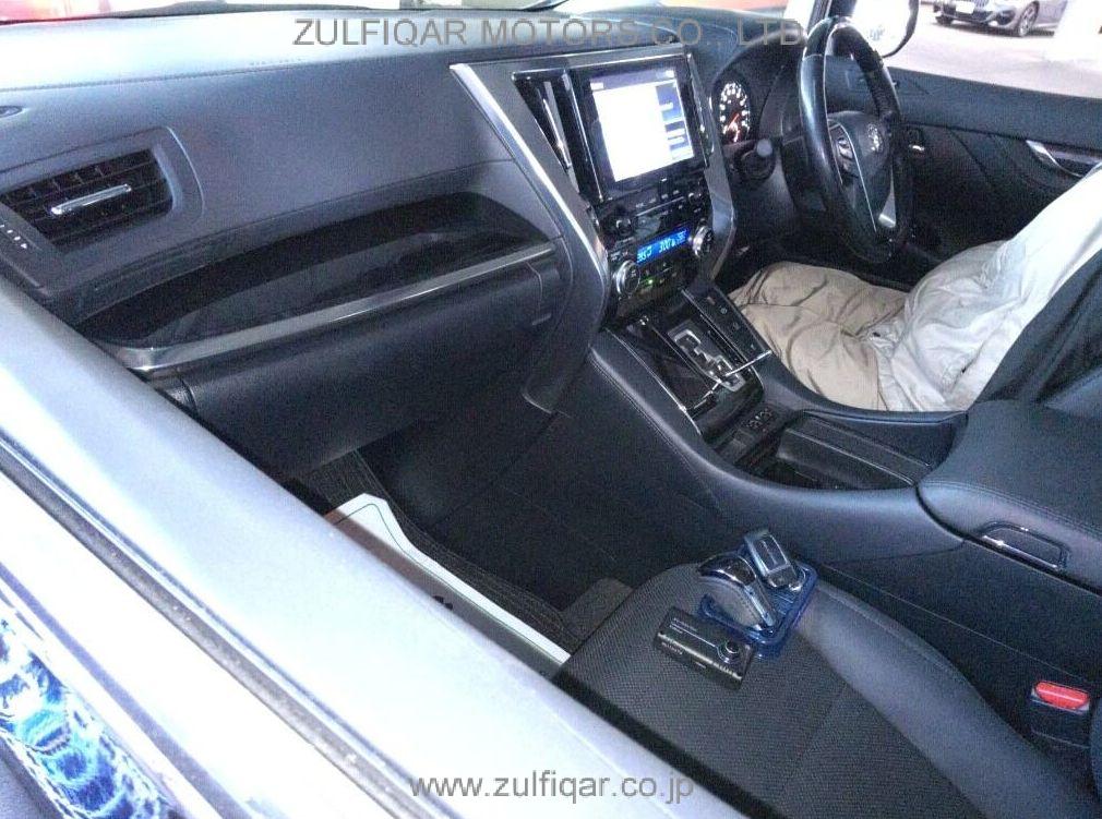 TOYOTA VELLFIRE 2020 Image 5