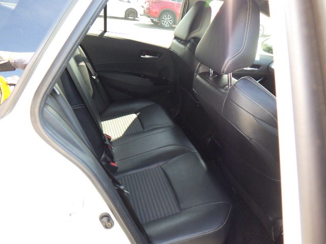 TOYOTA COROLLA TOURING 2020 Image 26