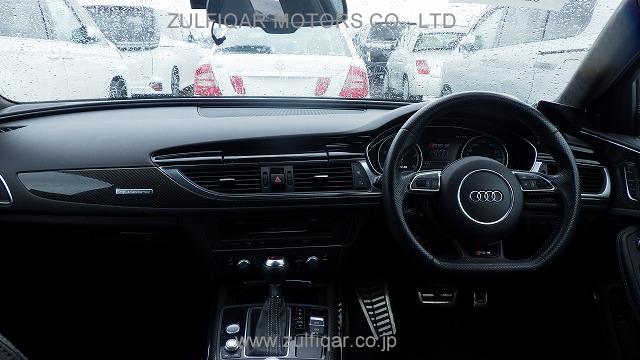 AUDI RS6 AVANT 2014 Image 11