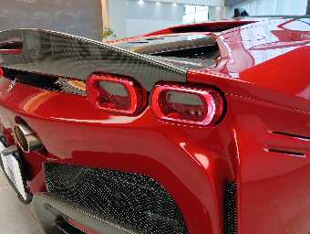 FERRARI SF90 STRADALE 2021 Image 14