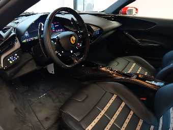 FERRARI SF90 STRADALE 2021 Image 16