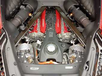 FERRARI SF90 STRADALE 2021 Image 38