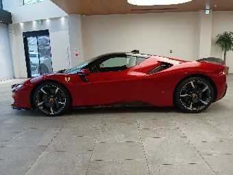 FERRARI SF90 STRADALE 2021 Image 8