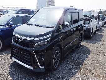 TOYOTA VOXY 2021 Image 7