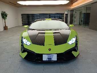 LAMBORGHINI HURACAN 2024 Image 2