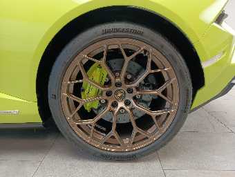 LAMBORGHINI HURACAN 2024 Image 13