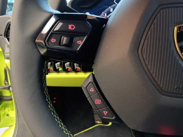 LAMBORGHINI HURACAN 2024 Image 31