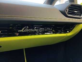 LAMBORGHINI HURACAN 2024 Image 35