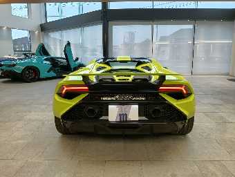 LAMBORGHINI HURACAN 2024 Image 6