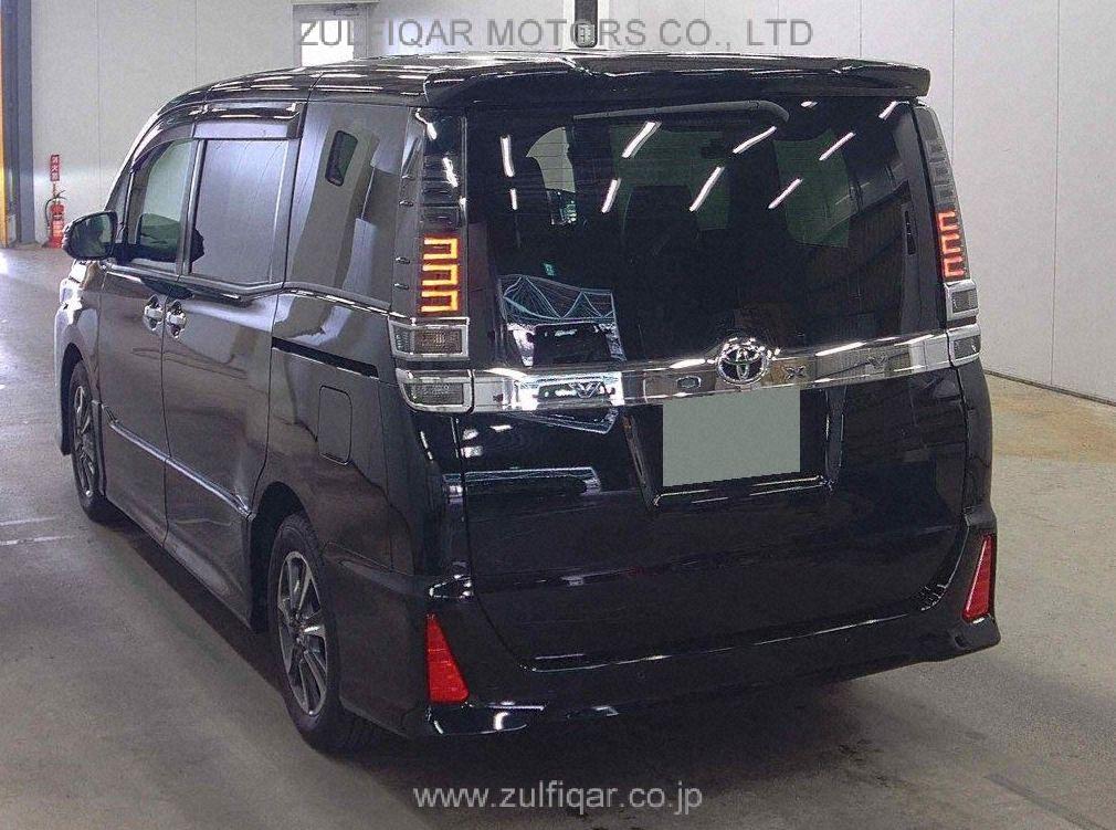 TOYOTA VOXY 2021 Image 3