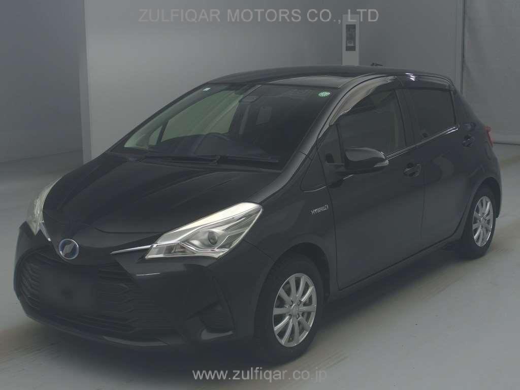 TOYOTA VITZ 2017 Image 1