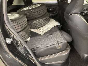 TOYOTA VITZ 2017 Image 8