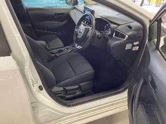 TOYOTA COROLLA TOURING 2020 Image 5