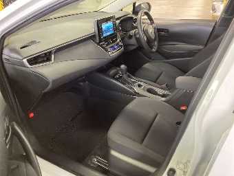 TOYOTA COROLLA TOURING 2020 Image 7