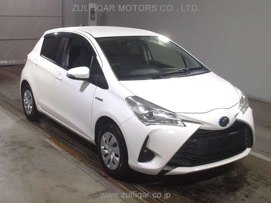 TOYOTA VITZ 2019 Image 3