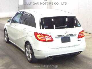 MERCEDES BENZ B CLASS 2014 Image 2