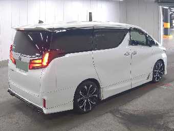 TOYOTA ALPHARD 2020 Image 4