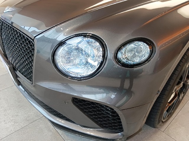 BENTLEY CONTINENTAL 2023 Image 19