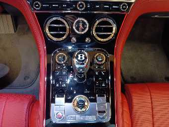 BENTLEY CONTINENTAL 2023 Image 35