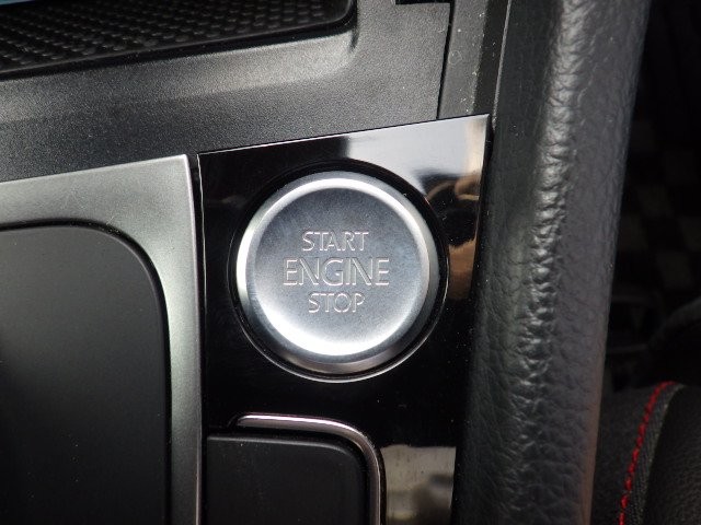 VOLKSWAGEN GOLF GTI 2017 Image 20