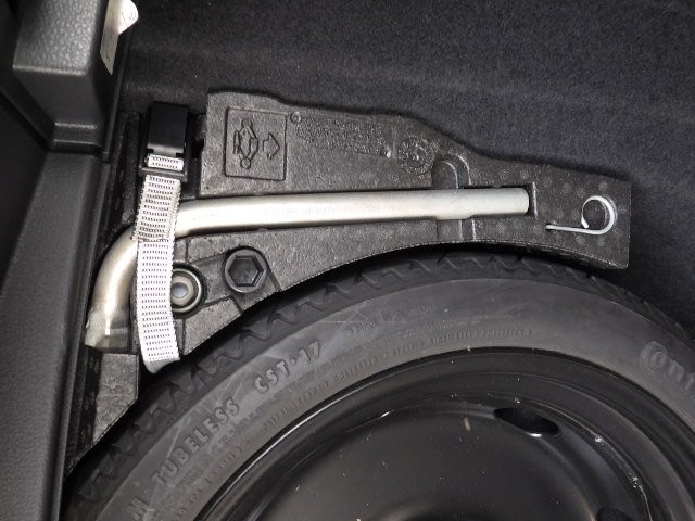 VOLKSWAGEN GOLF GTI 2017 Image 29