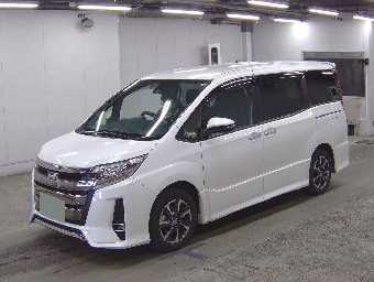TOYOTA NOAH 2020 Image 1
