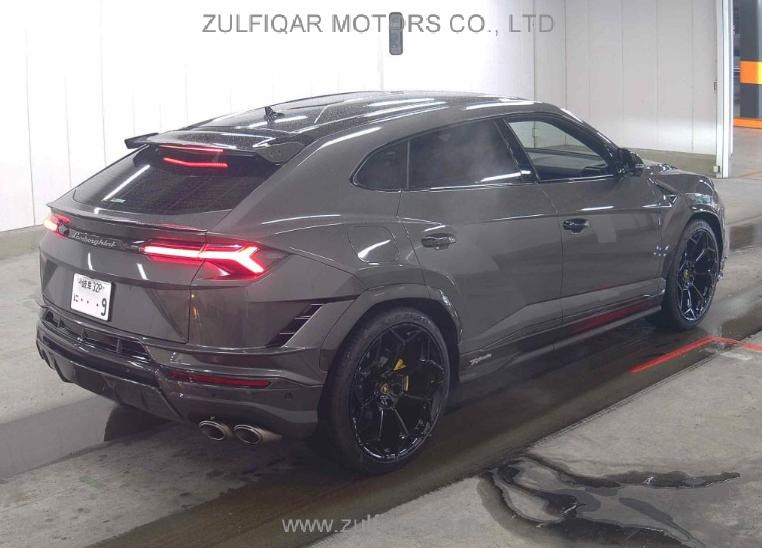 LAMBORGHINI URUS 2023 Image 4