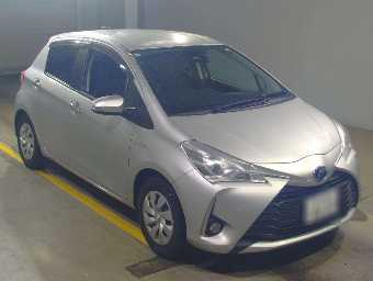 TOYOTA VITZ 2019 Image 3