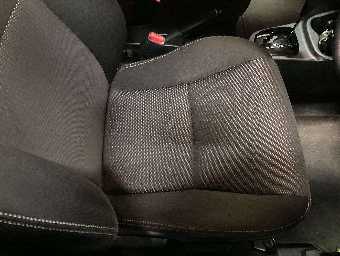 TOYOTA VITZ 2019 Image 6