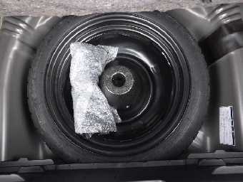 TOYOTA VITZ 2009 Image 15