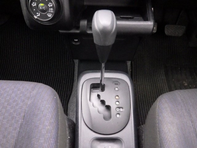 TOYOTA PROBOX 2020 Image 28