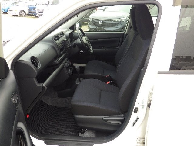 TOYOTA PROBOX 2020 Image 32