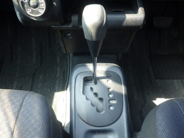 TOYOTA SUCCEED 2020 Image 29