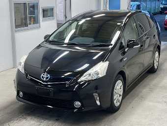 TOYOTA PRIUS ALPHA 2014 Image 1
